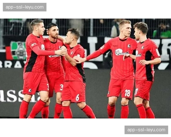 欧战资格关键战前瞻:弗赖堡与法兰克福的直接对话