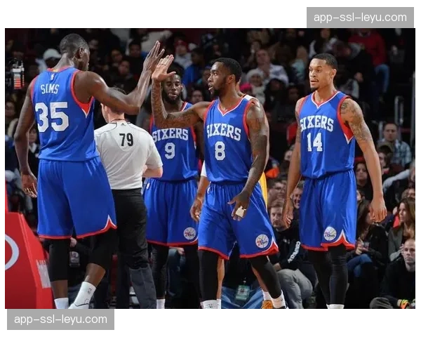 东部附加赛胜者将挑战活塞，西部附加赛胜者将挑战雷霆